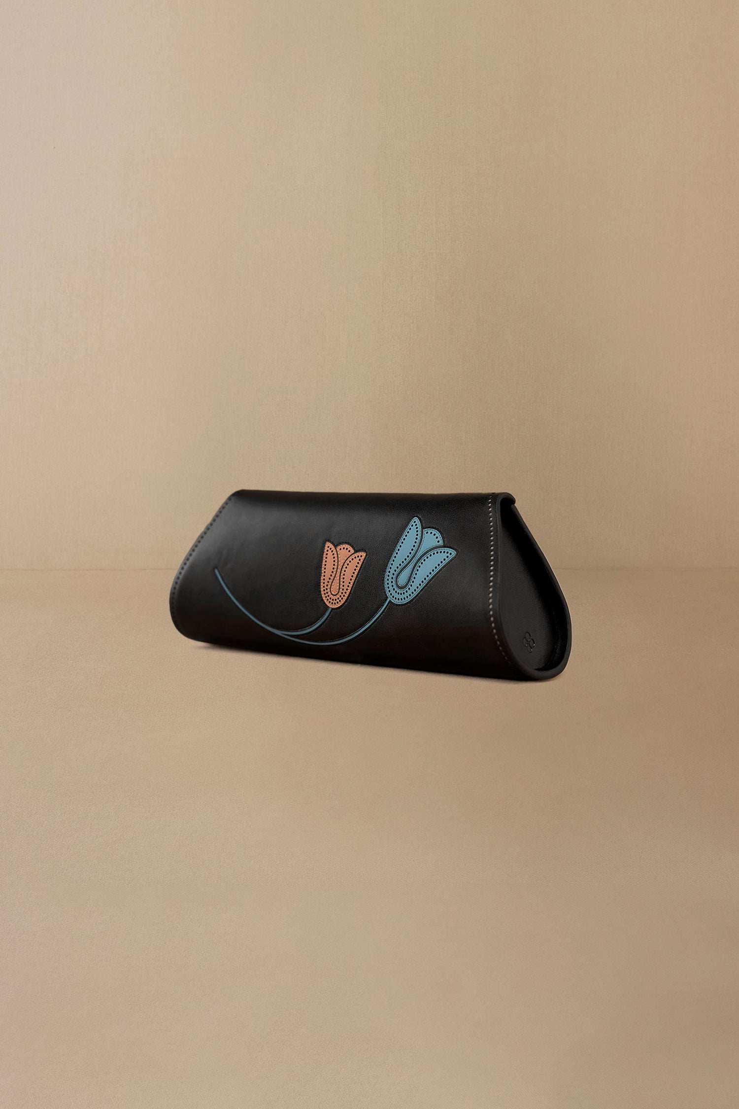 Faux Leather Mia Clutch – Black