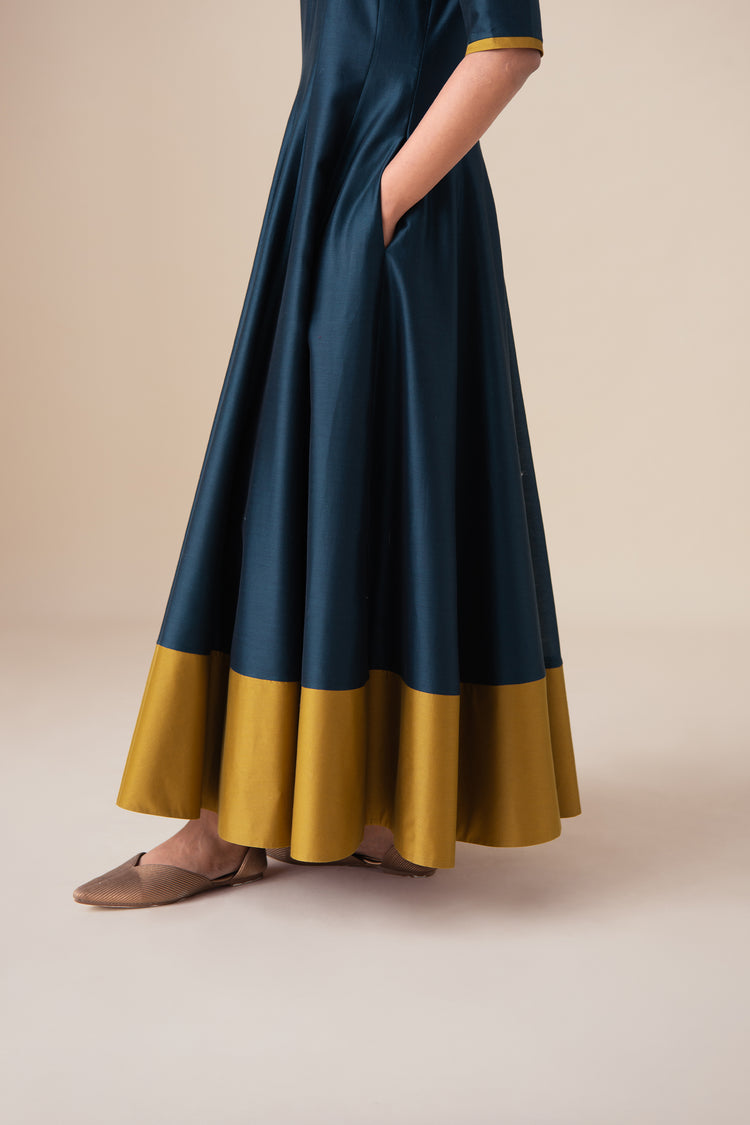 Omira Kurta Set