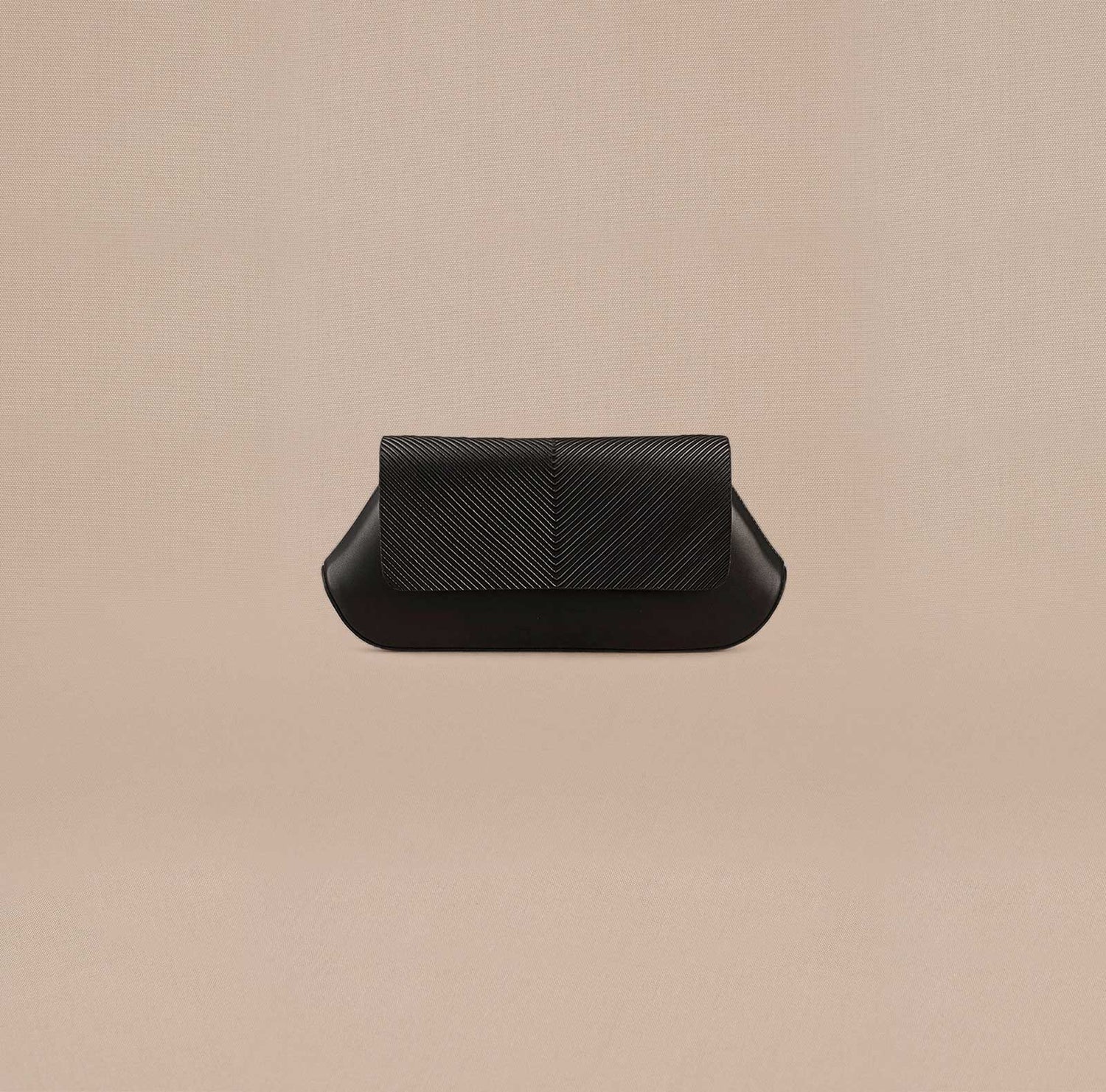 Azra Clutch - Black