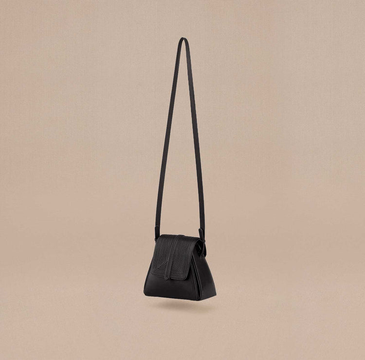 Naia Shoulder Bag - Black