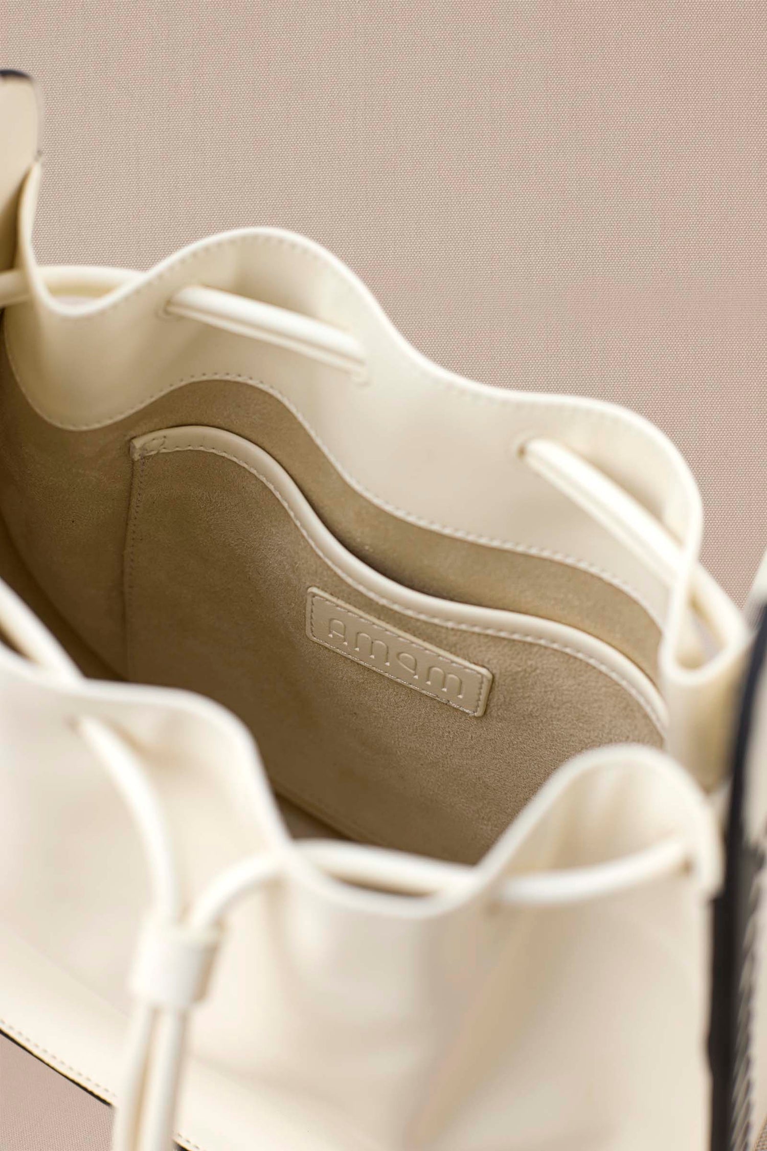  Faux Leather Nusrat Bucket Bag – Ivory