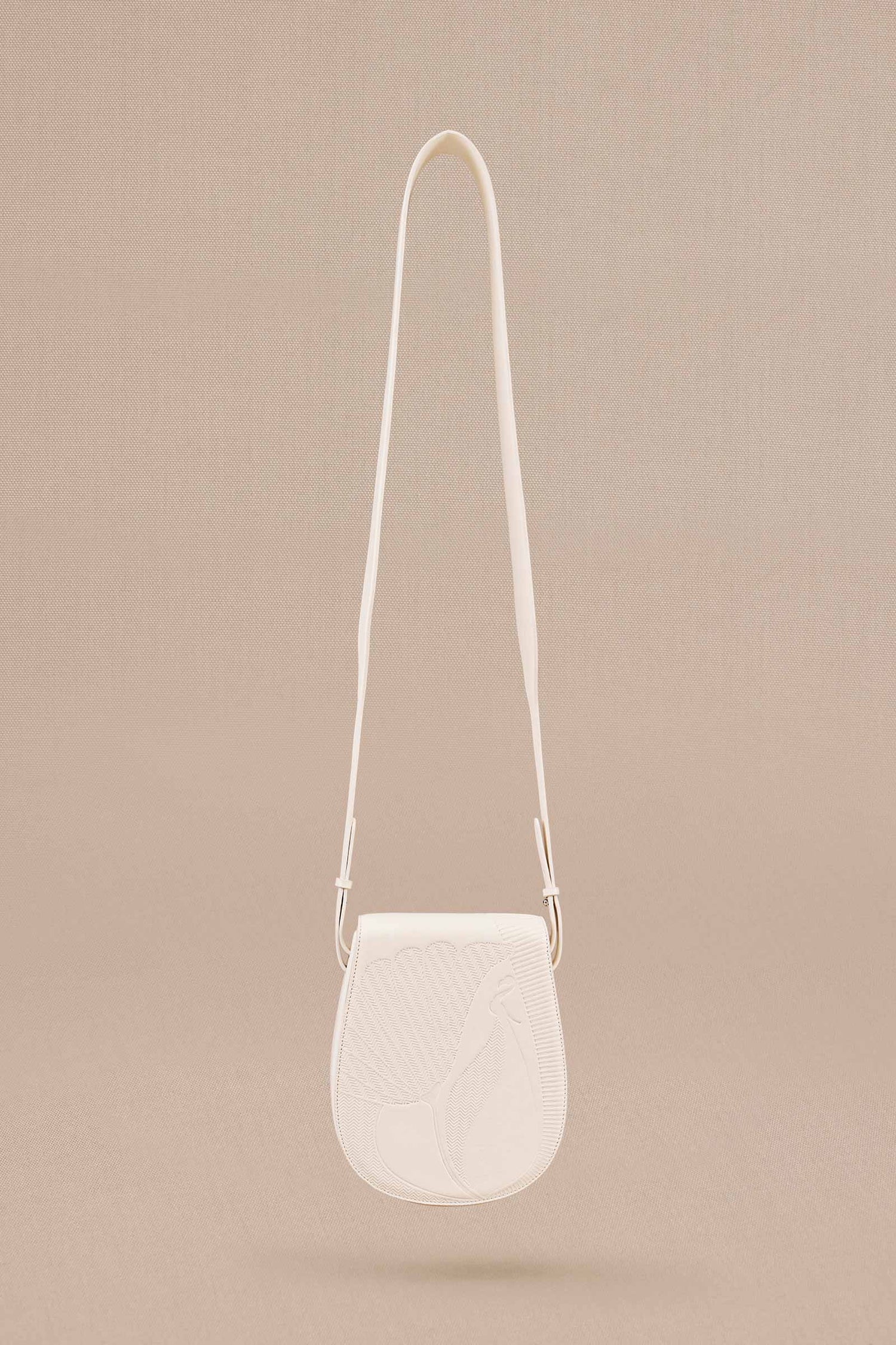 Zyna Sling Bag - Ivory