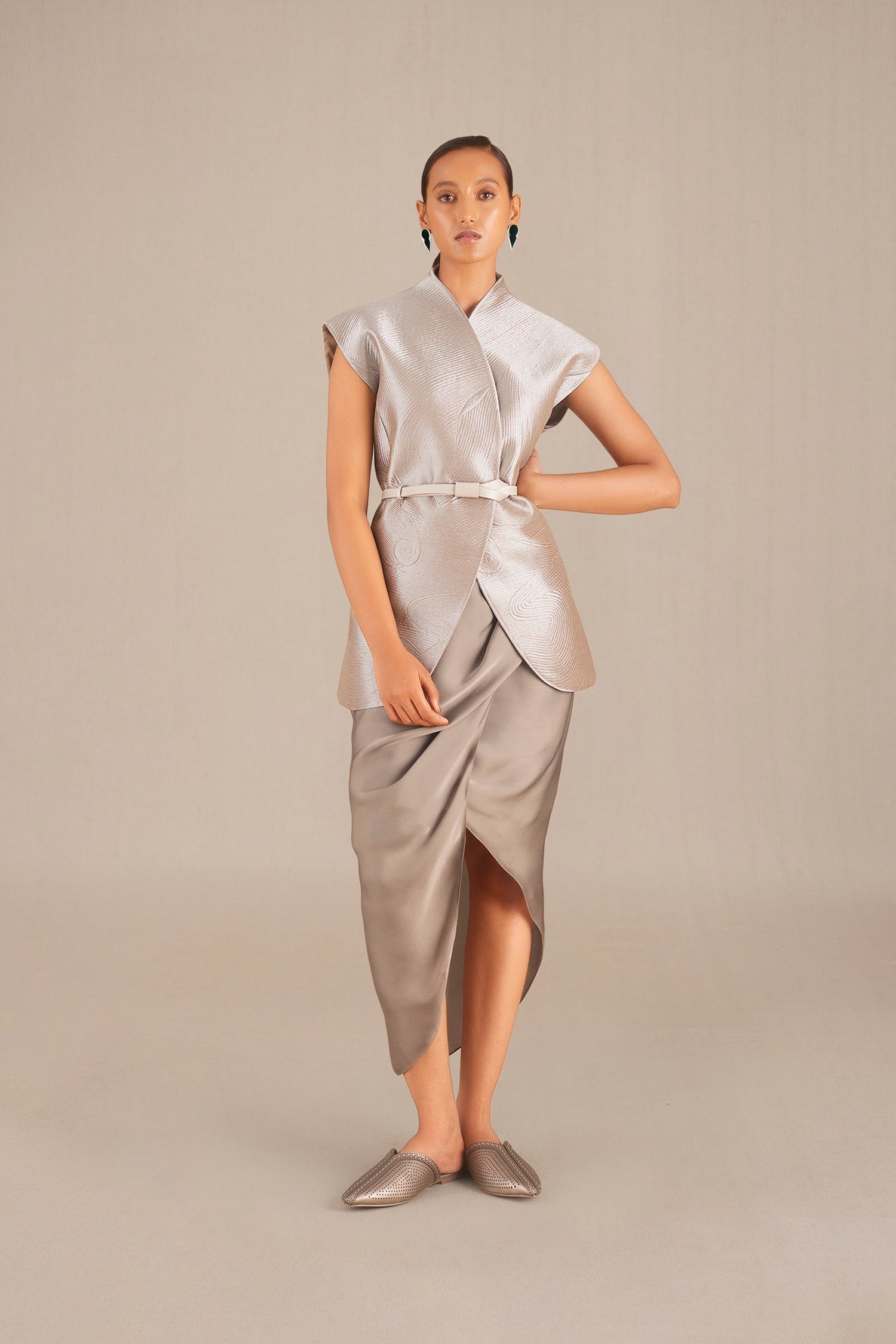 Effat Jacket Set - Metallic Silver JK  