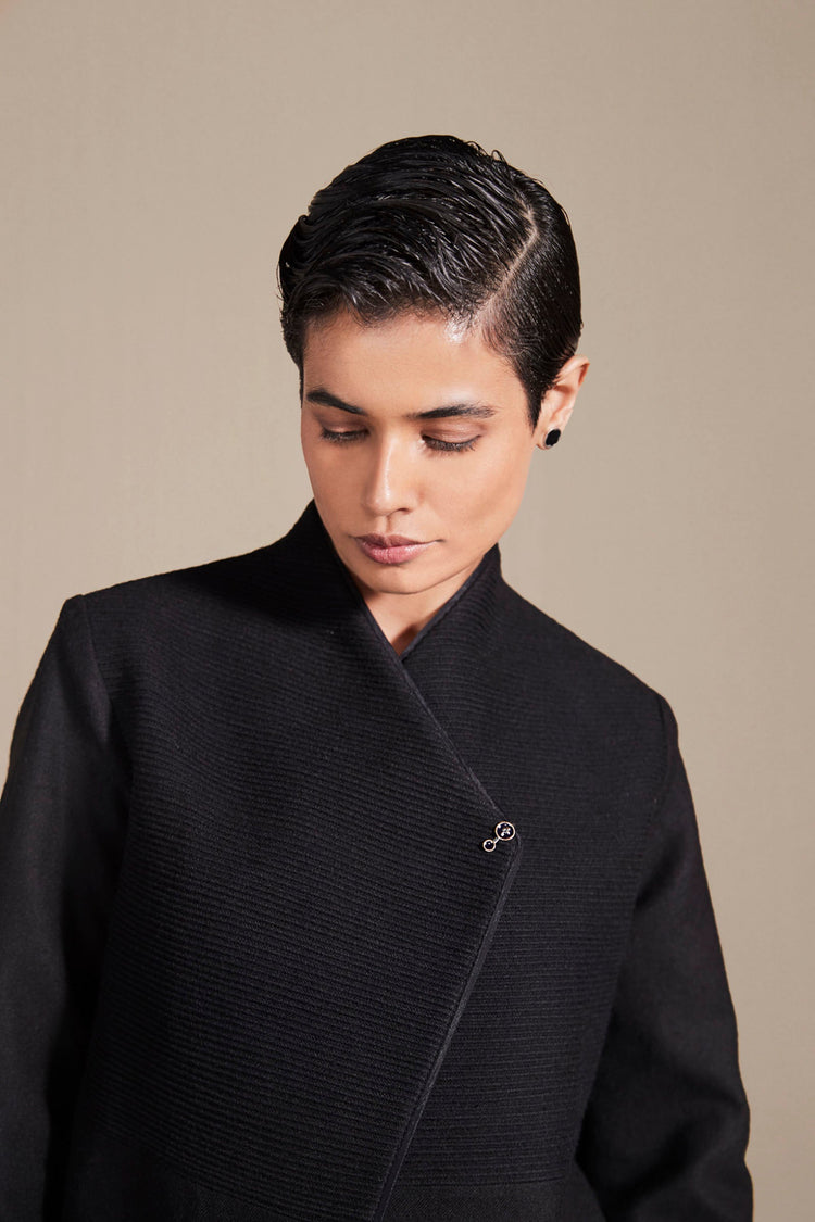 Heer Jacket - Black 