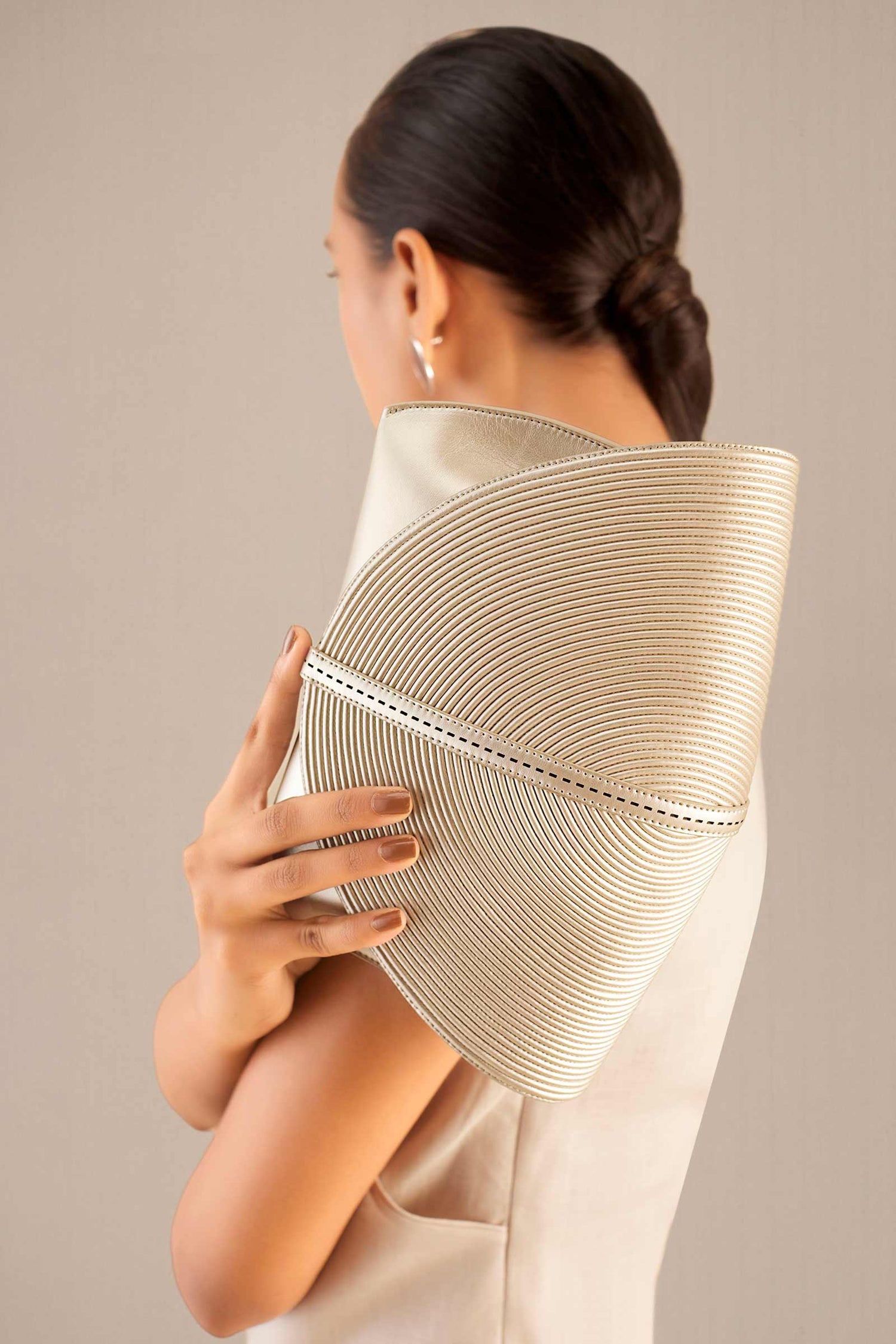 Myah Mini Clutch - Metallic Pearl 