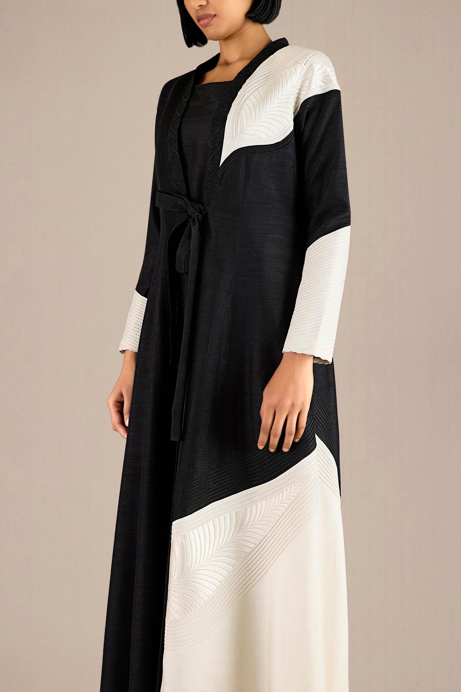  Silk Saanjh Abaya-MTO – Black