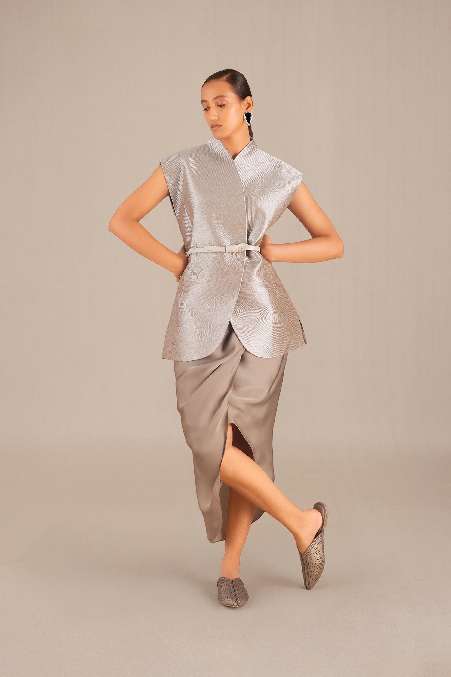 Effat Jacket Set - Metallic Silver JK  