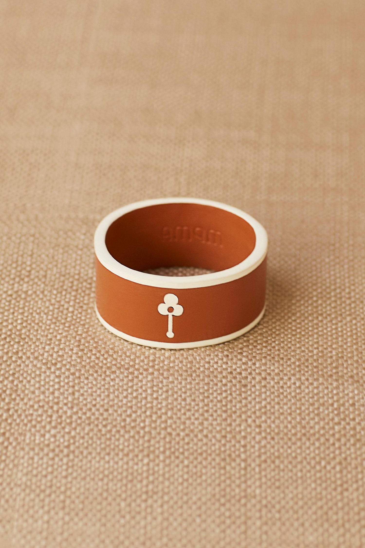 Inaz Cuff - Tan