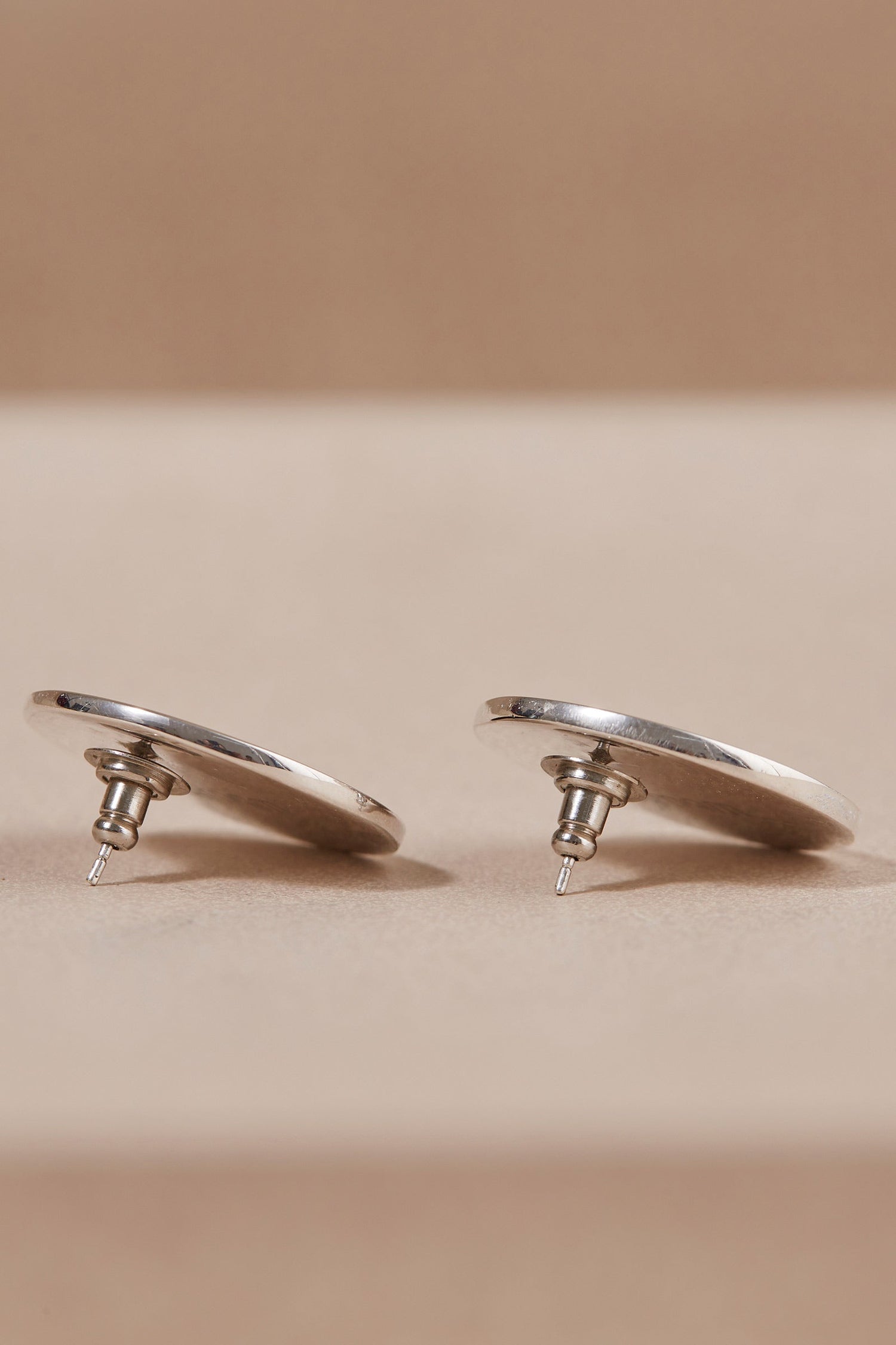  Enamel Vivienne Studs – Black
