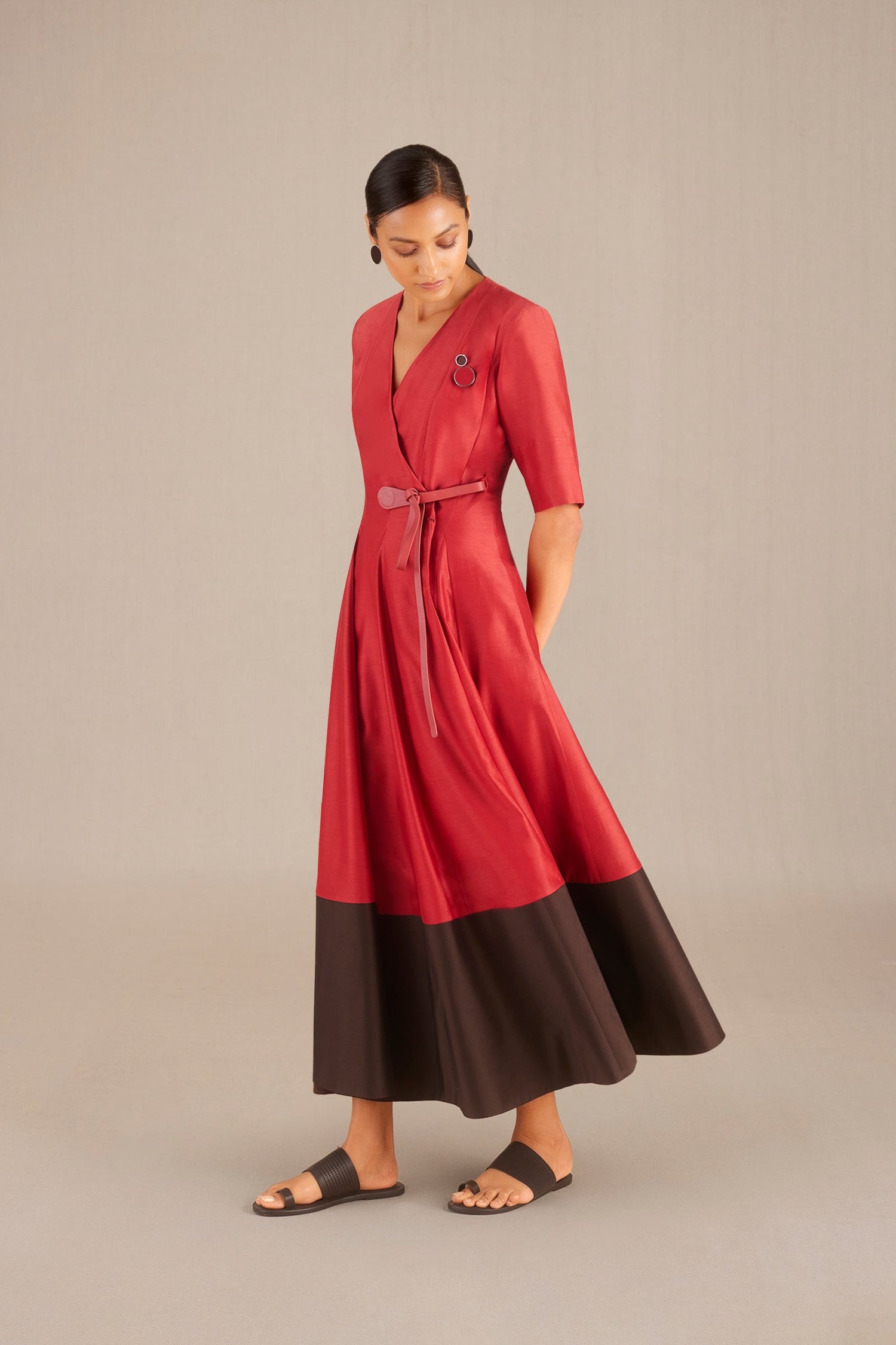 Amna Dress - Redwood 