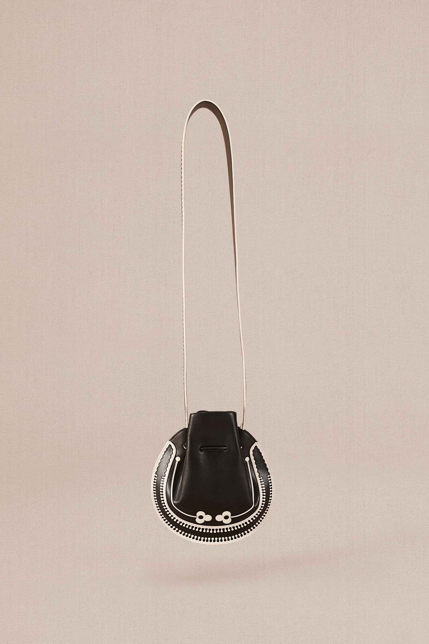 Nyla Bucket Bag - Black