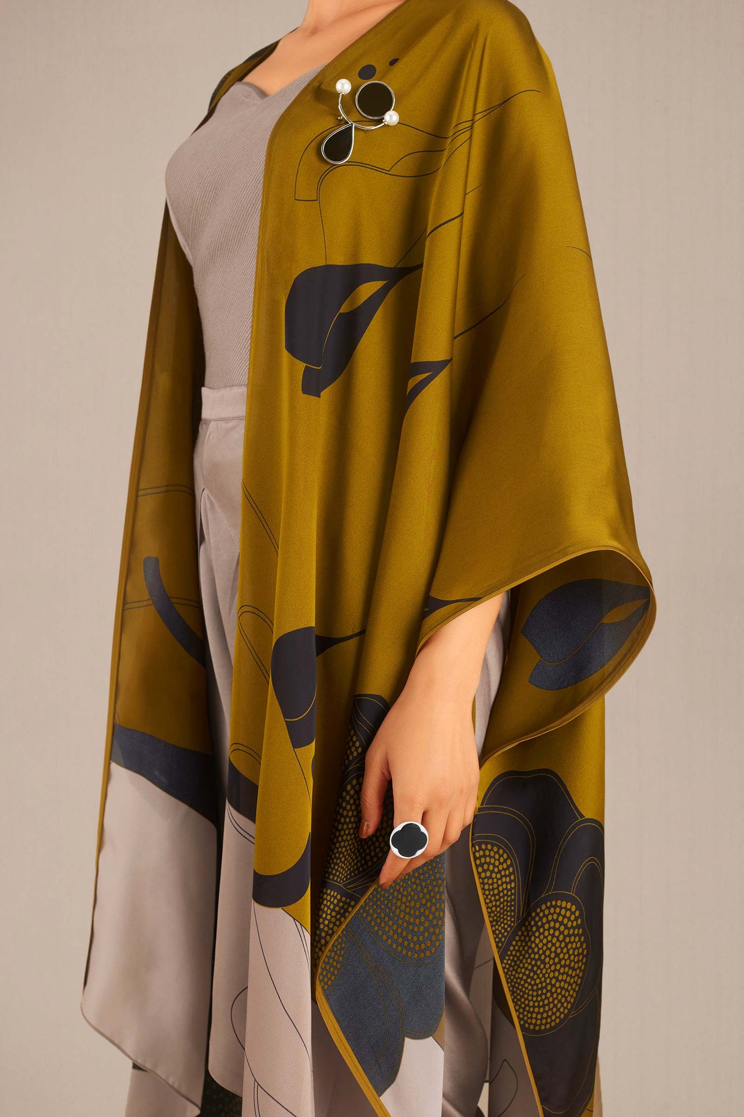Asfa Cape Set - Camel 