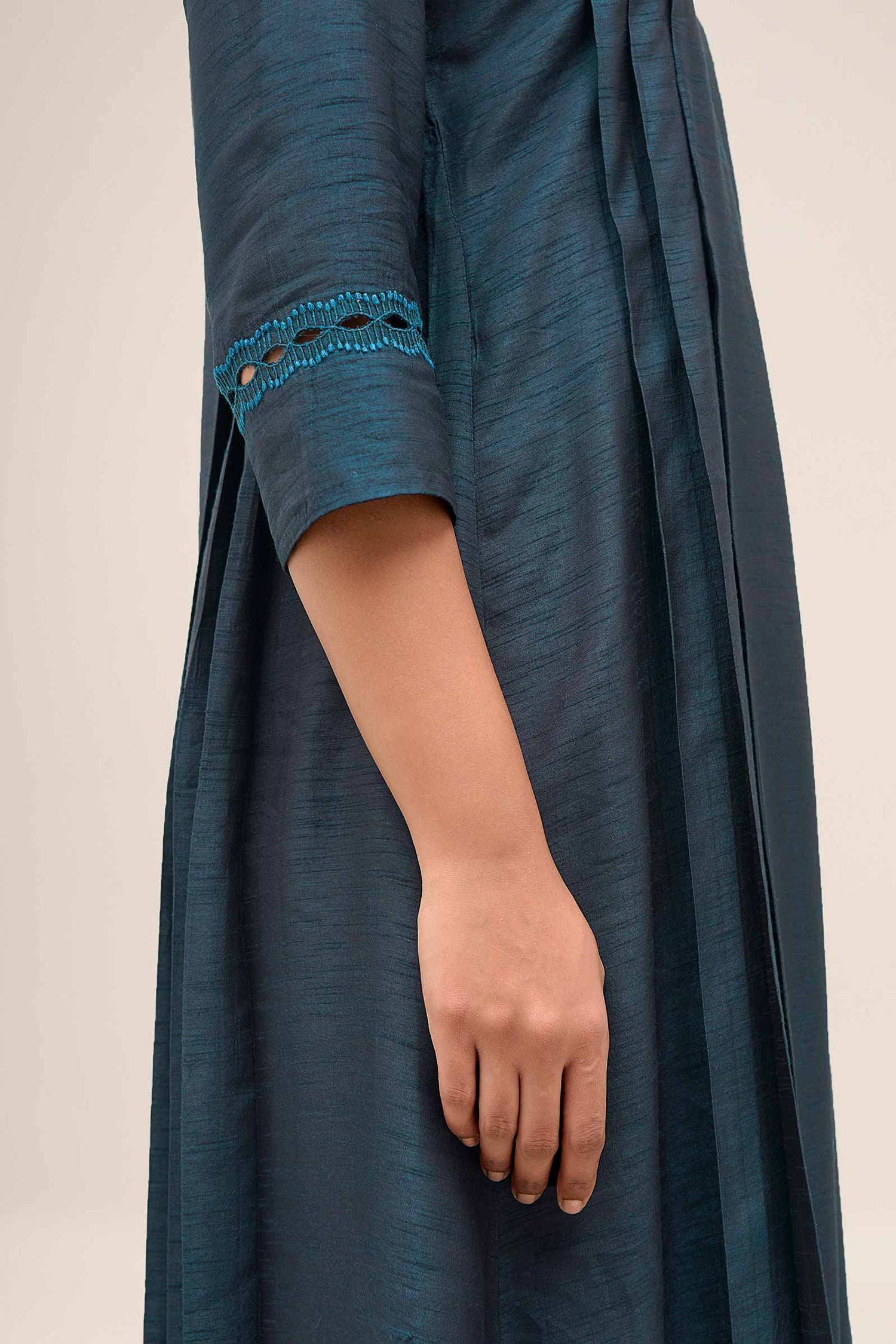  Chanderi Shiloh Kurta Set – Blue
