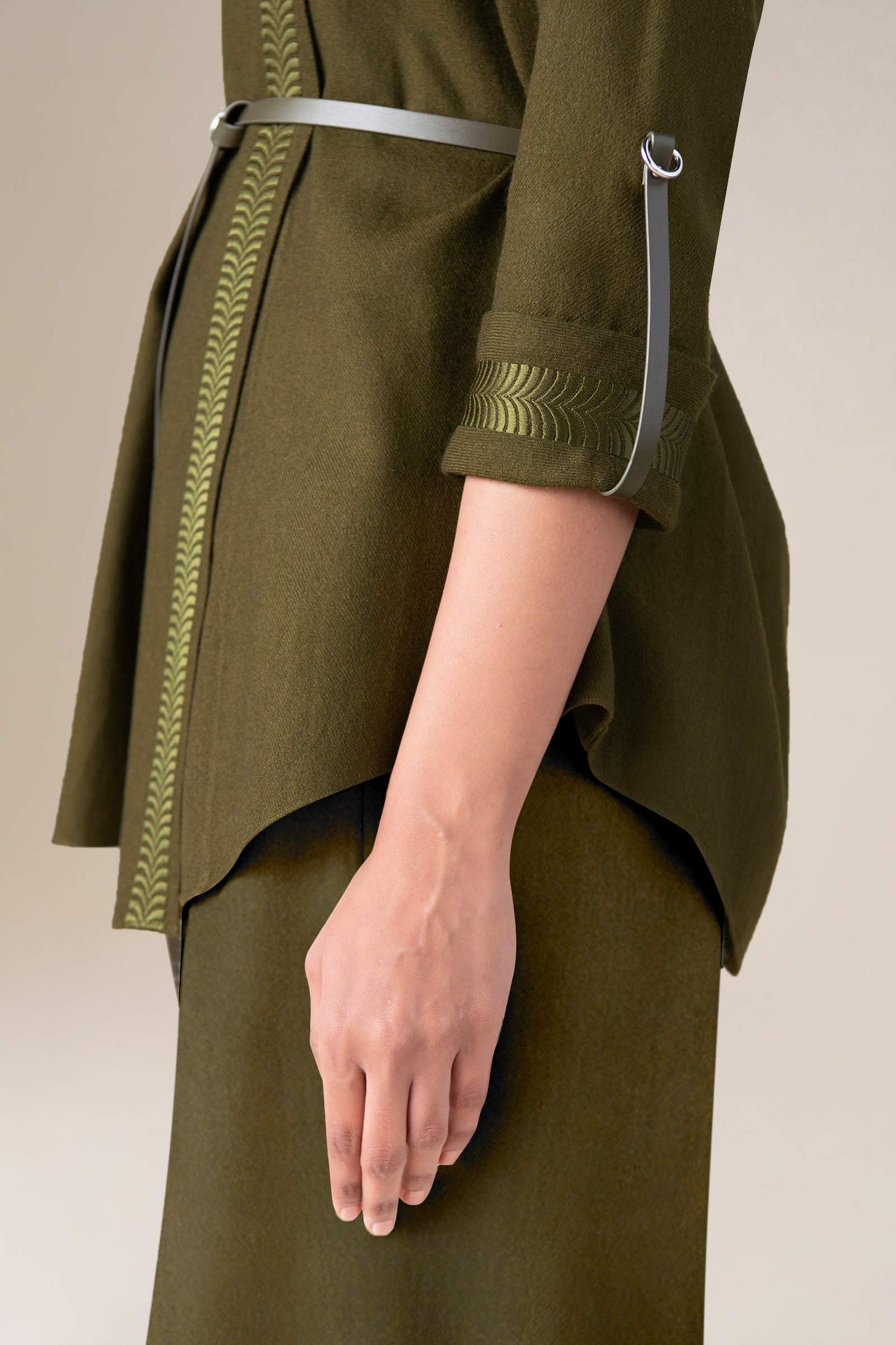  Wool Samiah Cape – Green