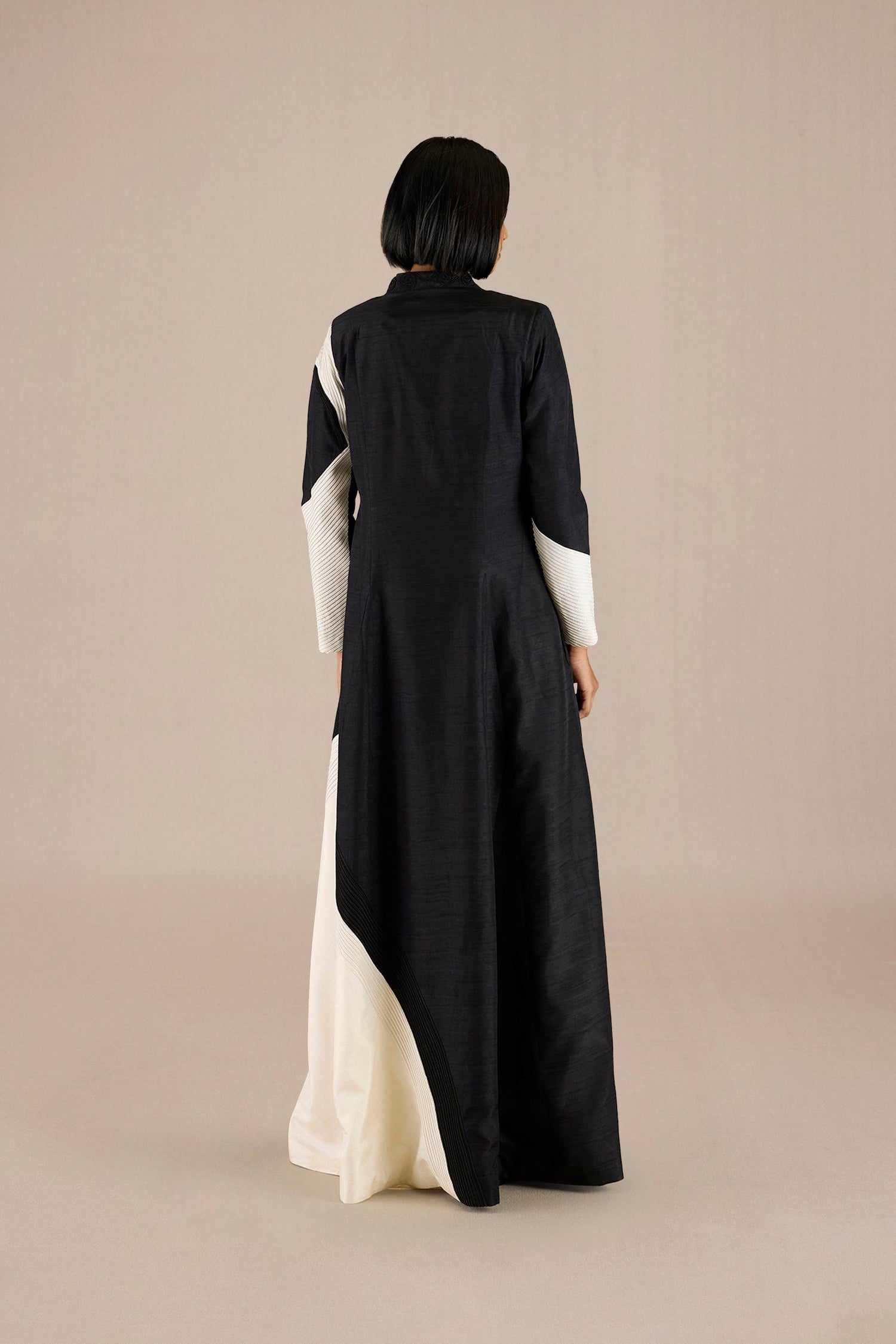  Silk Saanjh Abaya-MTO – Black