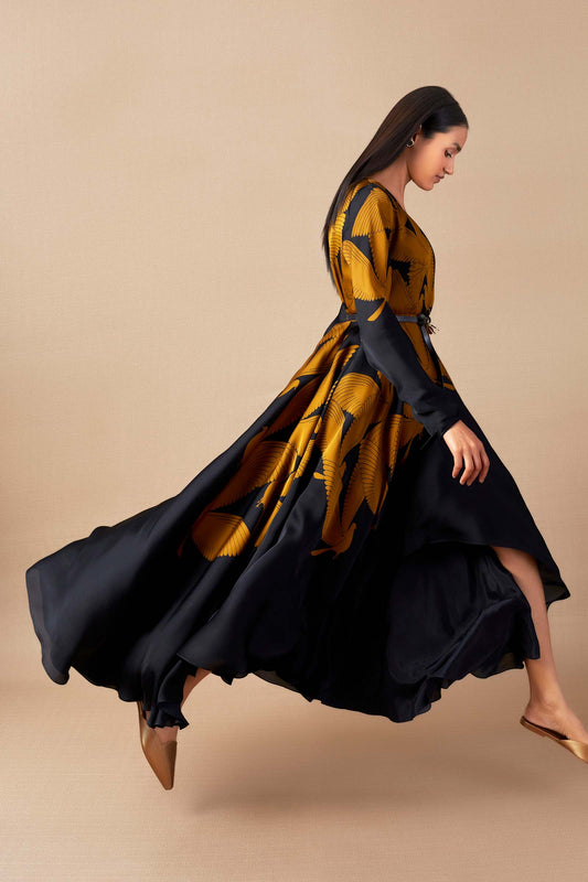Buy Women's Designer Cocktail Dresses & Evening Attire Online in KSA Buy Women's Designer Cocktail Dresses & Evening Attire Online in KSA
