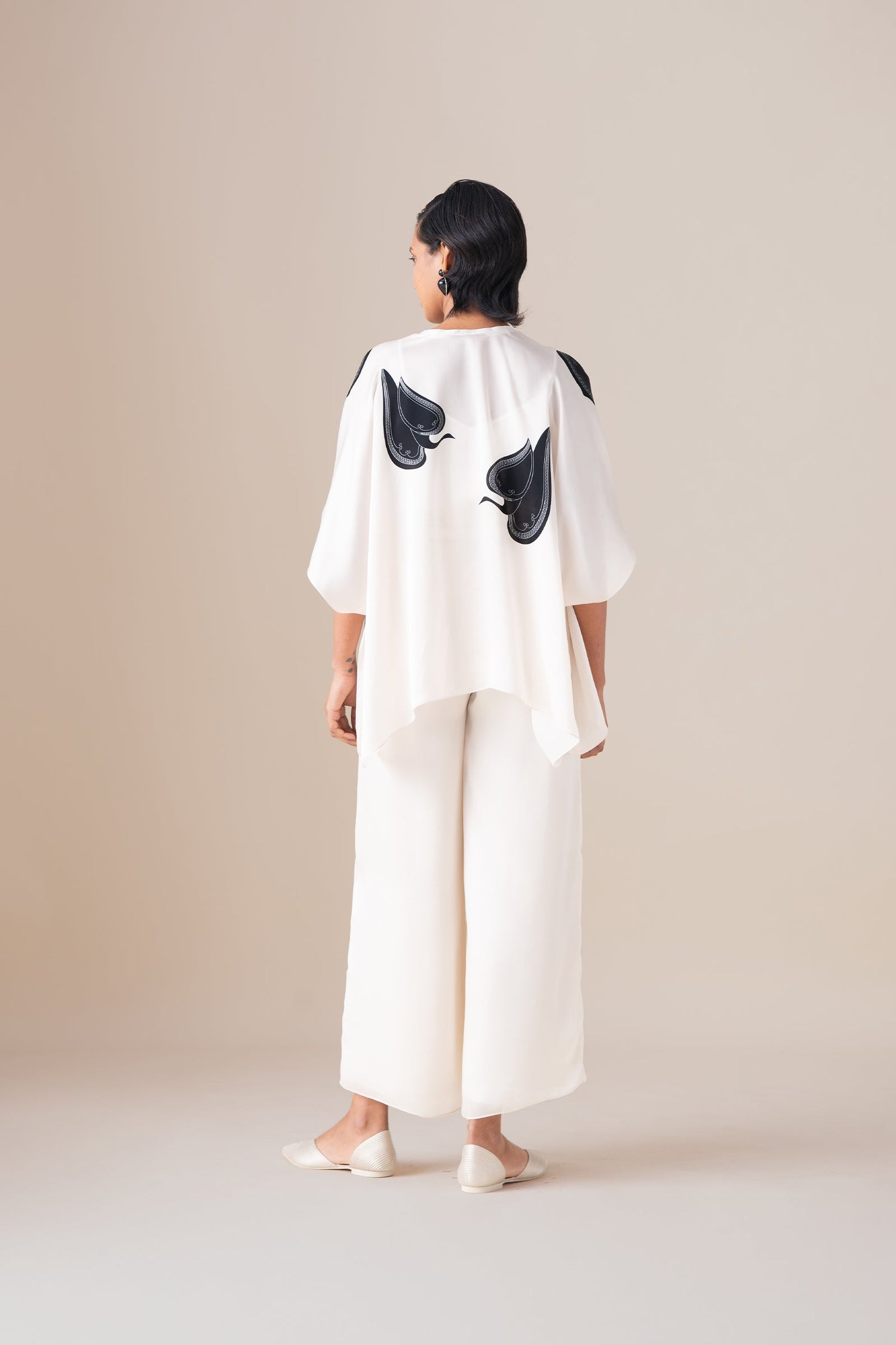  Organza Veya Cape – Ivory