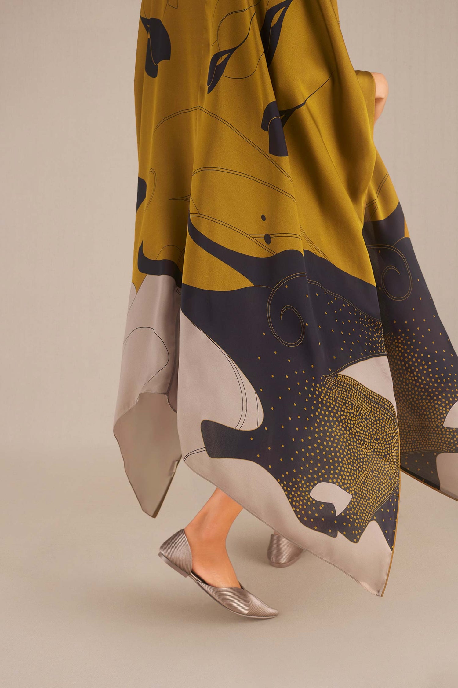 Asfa Cape Set - Camel 