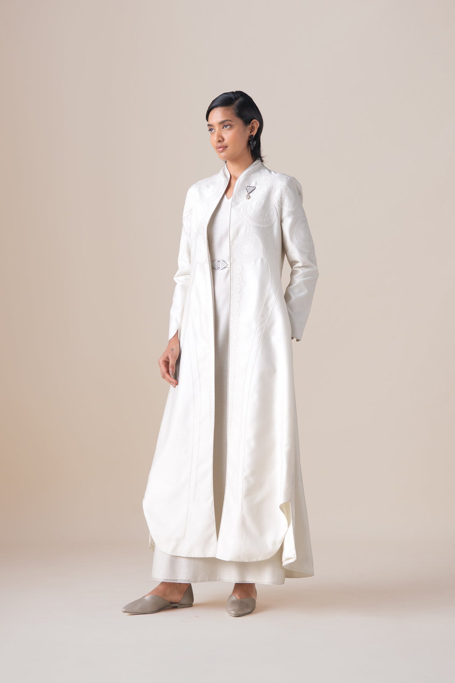    Chanderi Aluna Jacket Set – Ivory