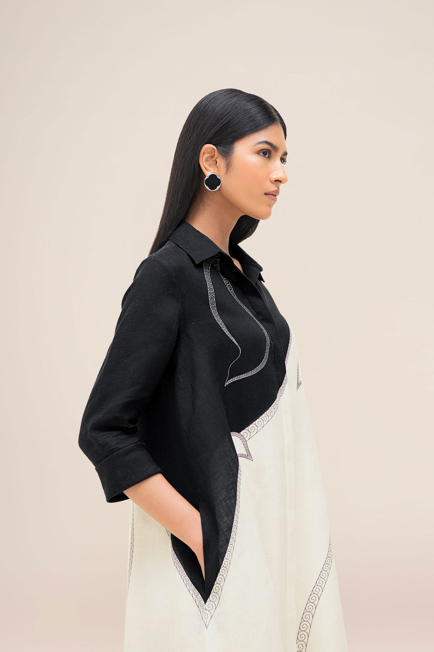  Linen Lark Dress – Black