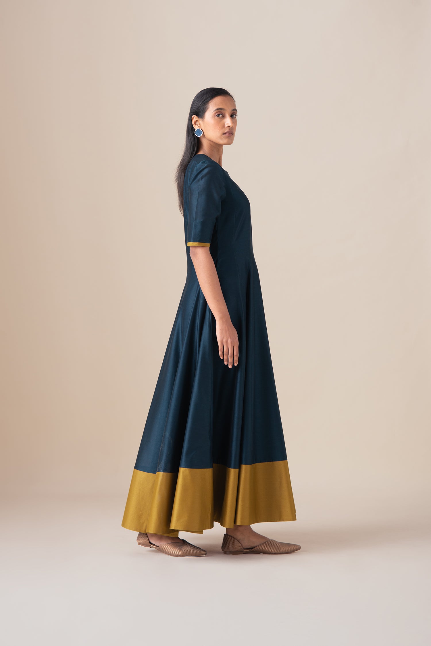  Chanderi Omira Kurta Set – Blue