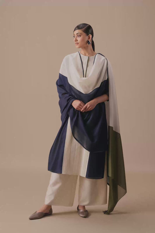 Chanderi Araiah Kurta Set – Blue